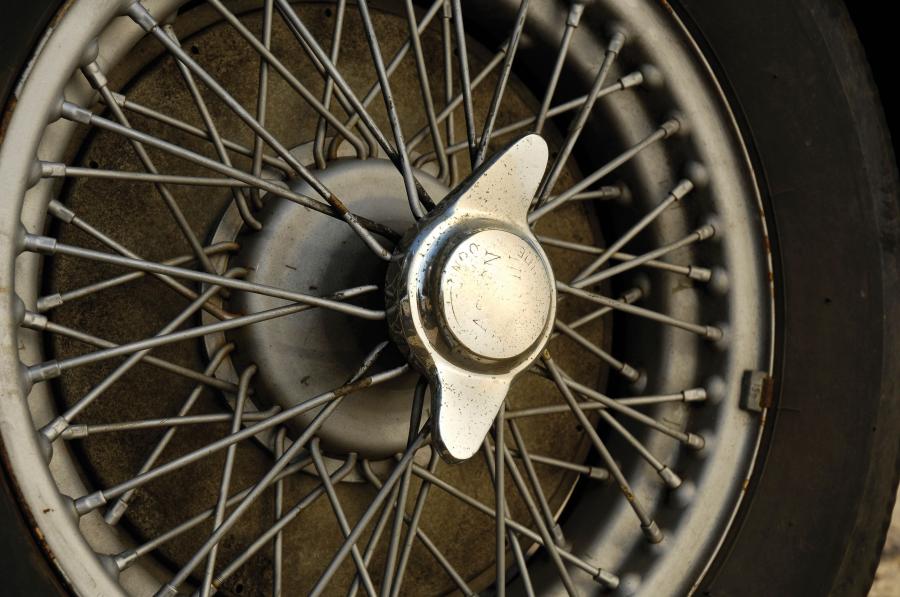 Колеса Aston Martin DB2 Team Car 1950 года  (фото 25 из 35)
